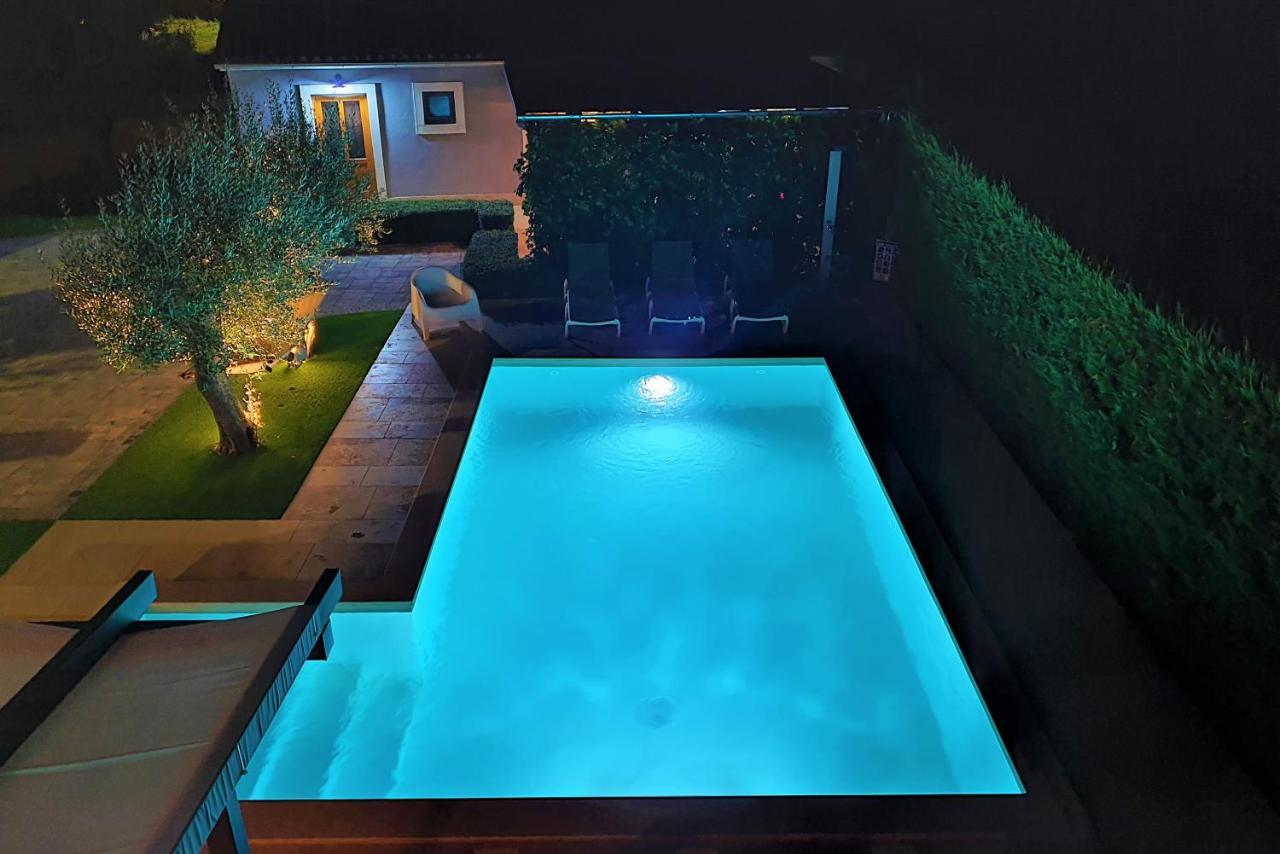 Villa Oasi Verde Bibici ภายนอก รูปภาพ
