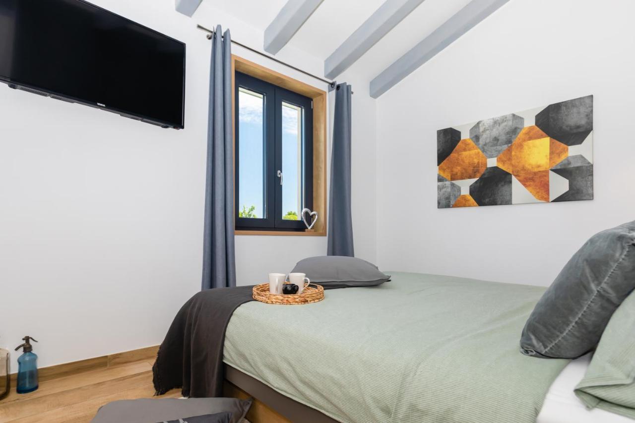 Villa Oasi Verde Bibici ภายนอก รูปภาพ