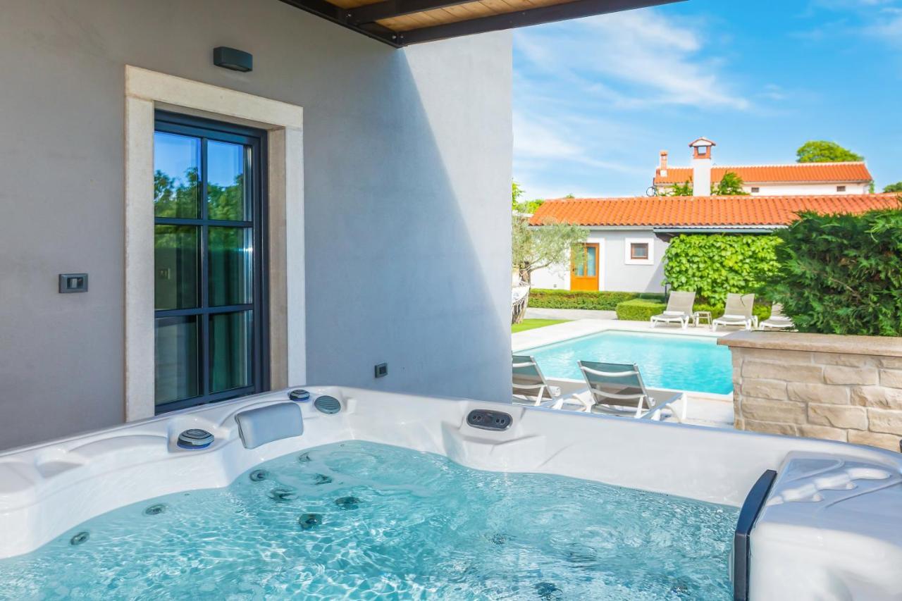 Villa Oasi Verde Bibici ภายนอก รูปภาพ