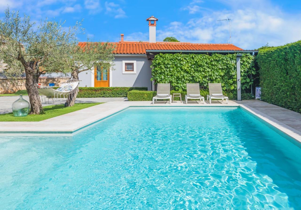 Villa Oasi Verde Bibici ภายนอก รูปภาพ